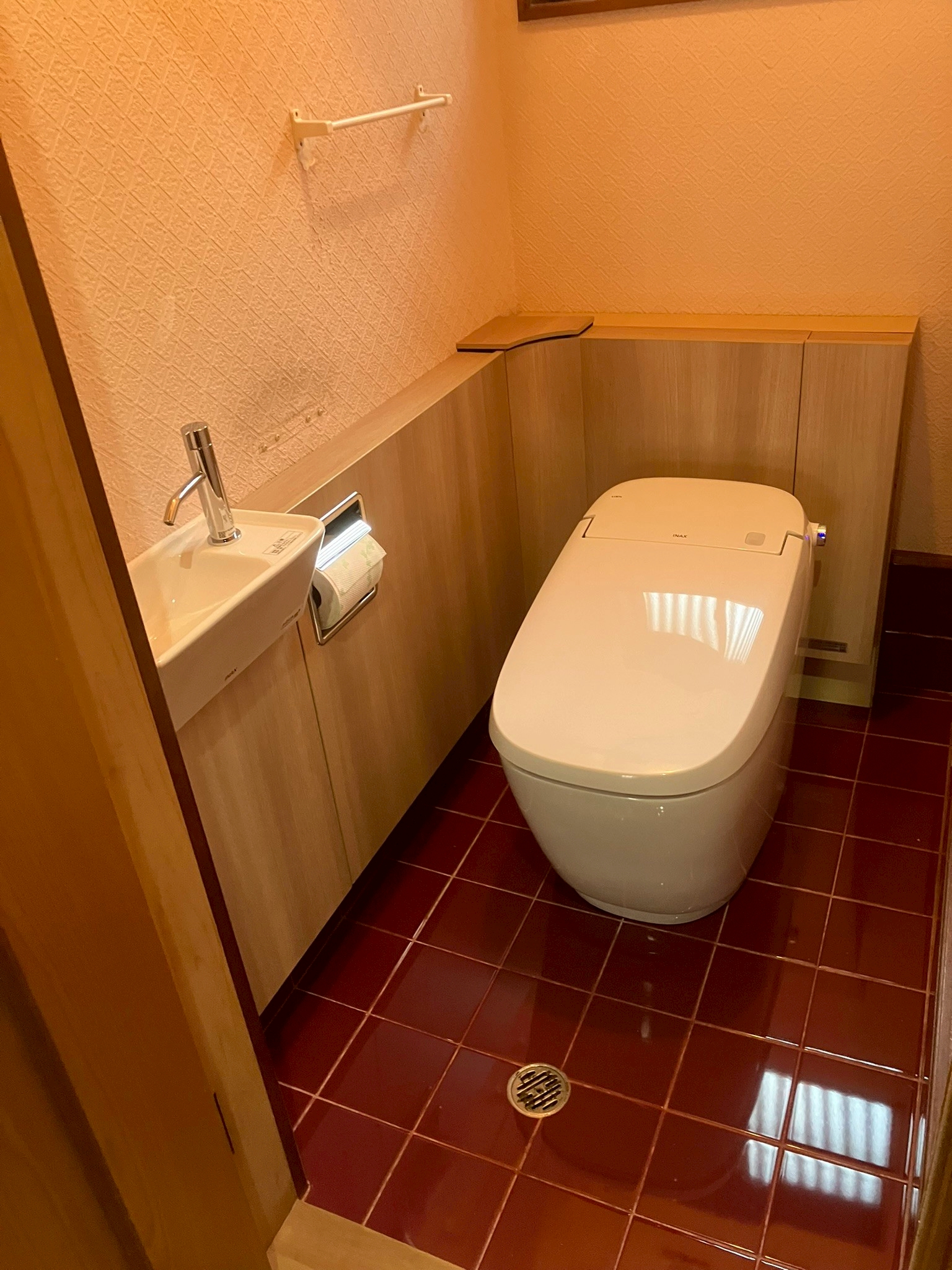 吉田町　トイレリフォーム・修理　手すり取付